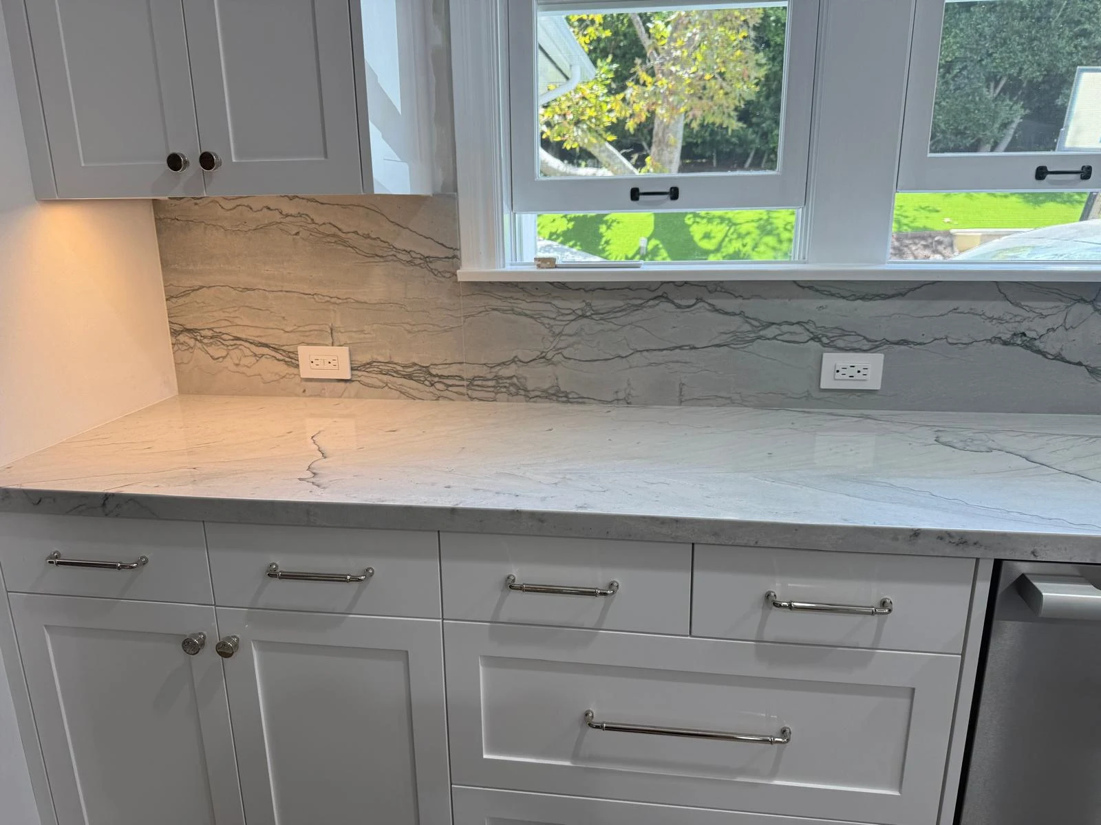 Finished kitchen electrical work by JE Electric in Los Angeles