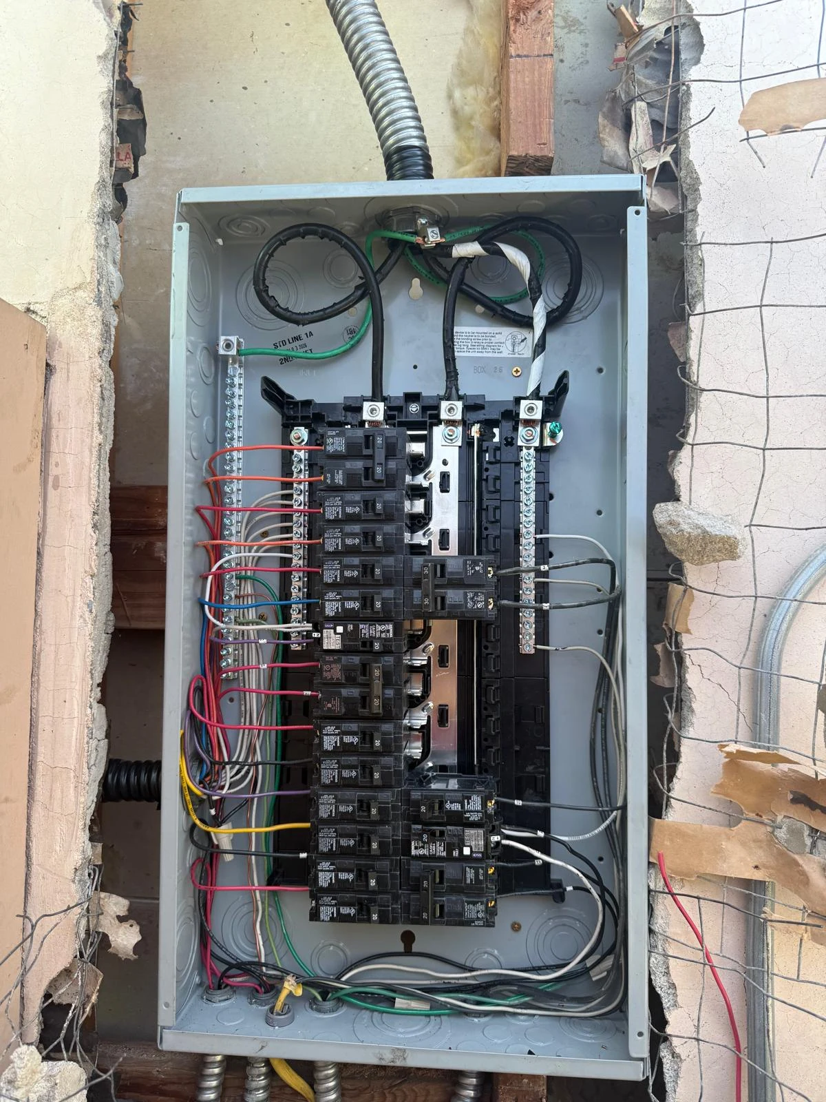 Electrical panel upgrade in a Los Angeles home